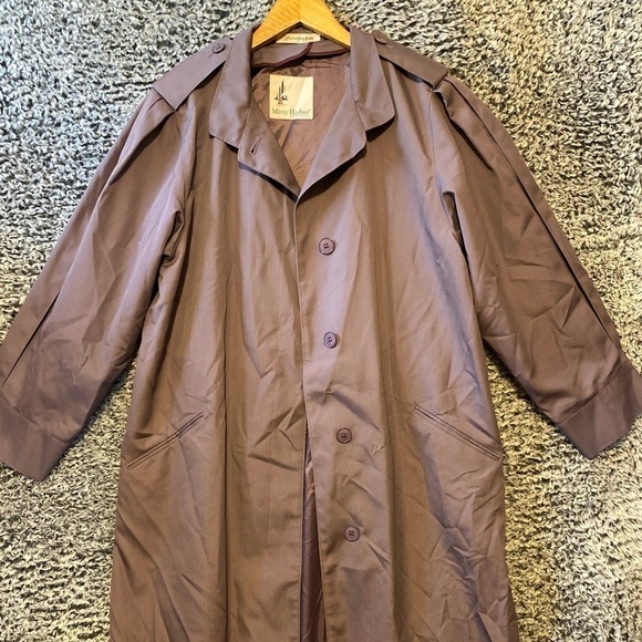 Vintage Misty Harbor Trench Coat Womens 14 Purple Belted Made in USA Union Made - Picture 9 of 10